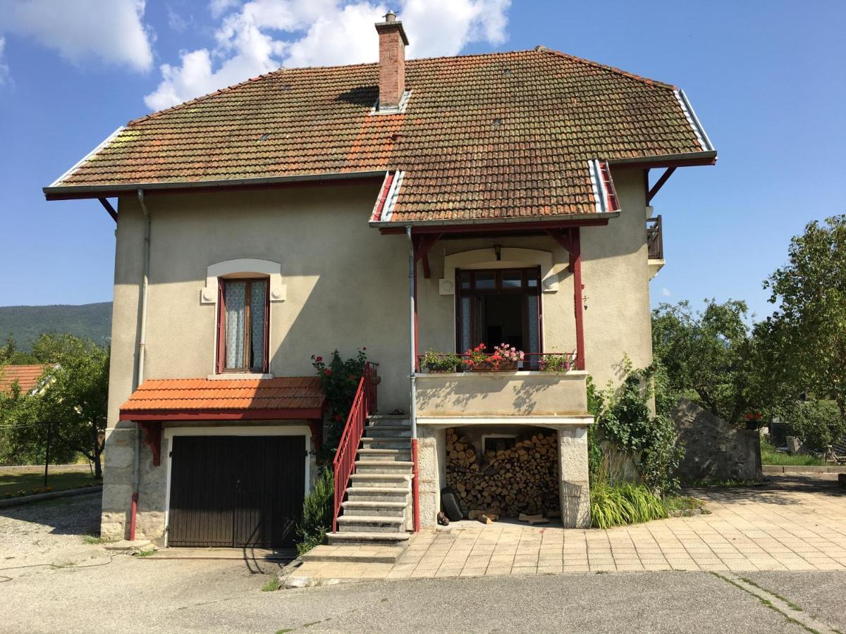 Chambres D'Hotes Des Bauges Route 26 57 La Motte-en-Beauges Exterior photo